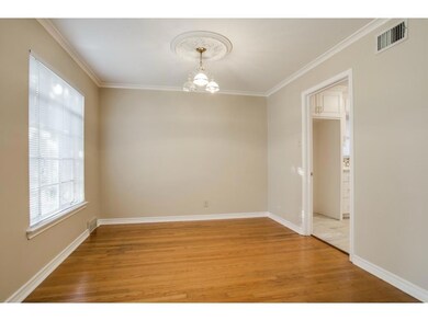 6771 E Mockingbird Ln, Dallas, TX 75214 - photo 6