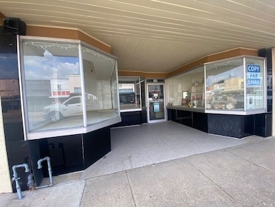 238 Live Oak St, Marlin, TX 76661 - photo 5