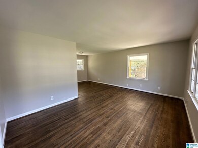 313 26th Ave NE, Center Point, AL 35215 - photo 5