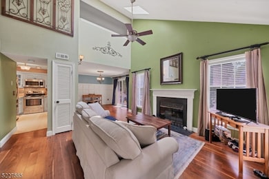 21 Owl Ct unit 21, Three Bridges, NJ 08887 - photo 2