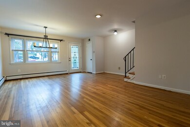 21 W Taylor Run Pkwy, Alexandria, VA 22314 - photo 4
