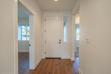 3073 Harlan Dr-6