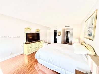 600 Three Islands Blvd unit 1107, Hallandale Beach, FL 33009 - photo 6