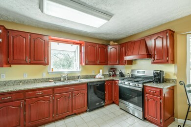 185 Lang Rd. HD-6
