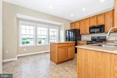 10305 Lantern Ln, Hagerstown, MD 21740 - photo 4