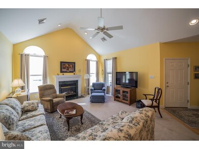 2047 Rose Dr, Pennsburg, PA 18073 - photo 7