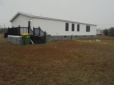 348 Cactus View Dr, Springtown, TX 76082 - photo 6