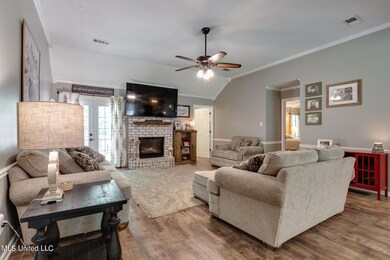 7345 Mockingbird Lane-6