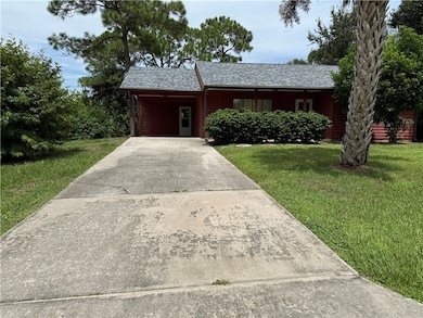 608 Stevenson Ave, Sebastian, FL 32958 - photo 2