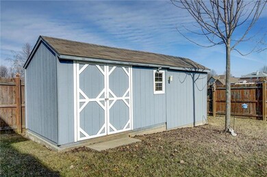 Lots of storage.  Who get the shed???