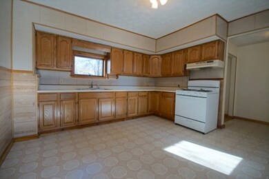 69 Kirtland St, Lynn, MA 01905 - photo 7
