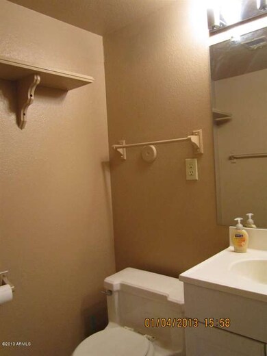 IMG_Powder Room Downstairs