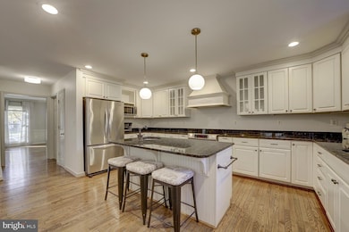 8445 Early Bud Way, Laurel, MD 20723 - photo 7