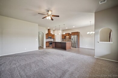13671 S Quincy St, Glenpool, OK 74033 - photo 6