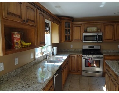 519 Moore St, Ludlow, MA 01056 - photo 3