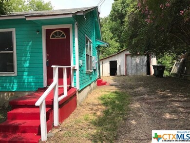 1212 W Martin Luther King Dr, San Marcos, TX 78666 - photo 2