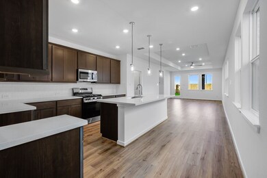 22119 Strathfield Cir, Cypress, TX 77433 - photo 4