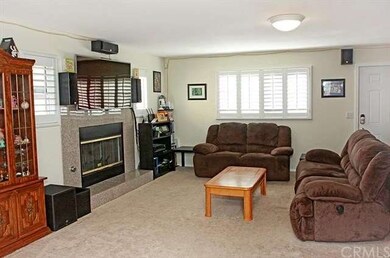 living room/family room