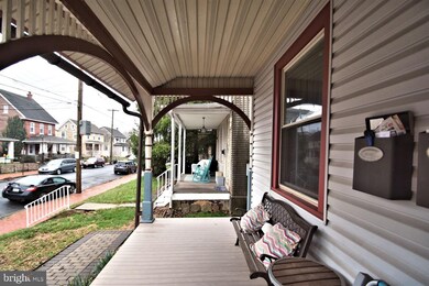 58 N Richardson Ave, Lansdale, PA 19446 - photo 2