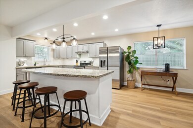 12307 Oak Park Dr, Houston, TX 77070 - photo 7