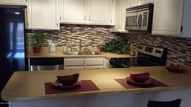 kirkland kitchen2