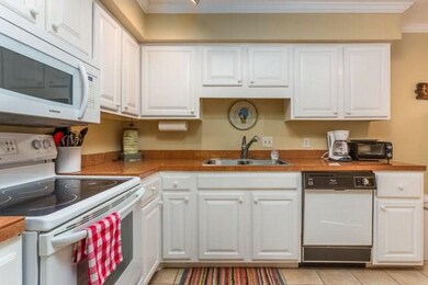 805 Mallery St unit H, Saint Simons Island, GA 31522 - photo 6