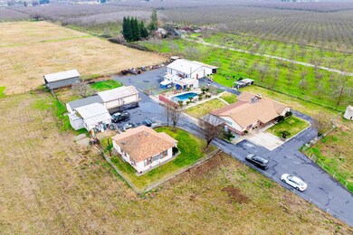 4460 Mountain View Rd, Hughson, CA 95326 - photo 5