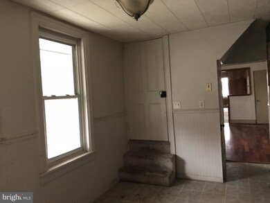 301 N 2nd St, Columbia, PA 17512 - photo 4