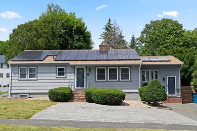 58 Jasper St, Saugus, MA 01906 - photo 2