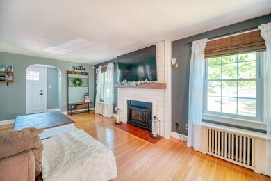 19 Boyd Rd, Derry, NH 03038 - photo 6