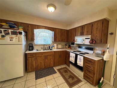 1640 Juno Trail unit 205B, Astor, FL 32102 - photo 7