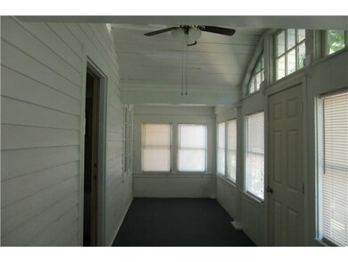 109 N 6th Ave, Beech Grove, IN 46107 - photo 6