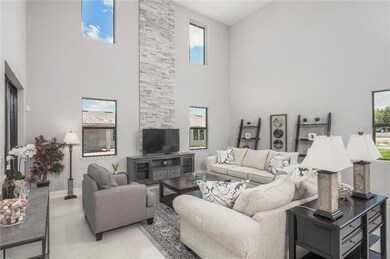 911 Rimini Dr, Saint Cloud, FL 34771 - photo 7