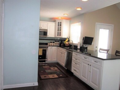 3337 Kensington Blvd, Columbus, IN 47203 - photo 4