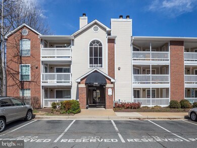 1540 Lincoln Way unit 104, McLean, VA 22102 - photo 2