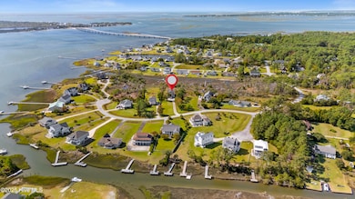 306 Joan Ct, Beaufort, NC 28516 - photo 2