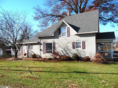 119 W Dake St, Brookfield, MO 64628 - photo 3