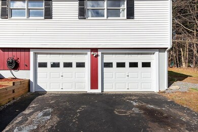 86 Dracut Rd, Hudson, NH 03051 - photo 4