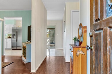 701 Kristofer St, Fredericksburg, TX 78624 - photo 5