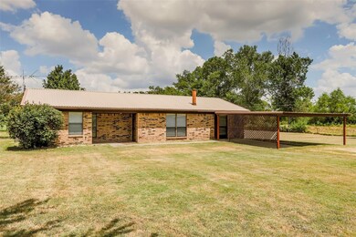 306 County Road 4795, Boyd, TX 76023 - photo 3