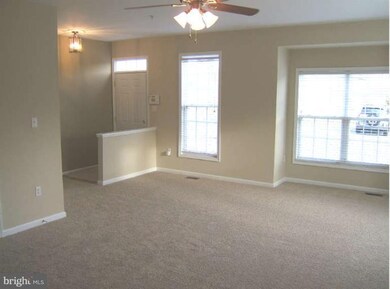 10304 Bridle Ct, Hagerstown, MD 21740 - photo 5