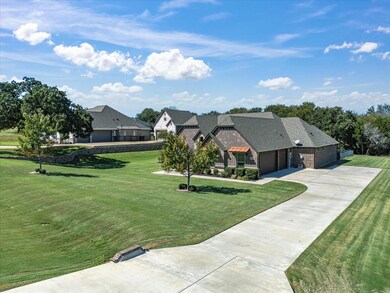 8034 White Dr, Granbury, TX 76049 - photo 4