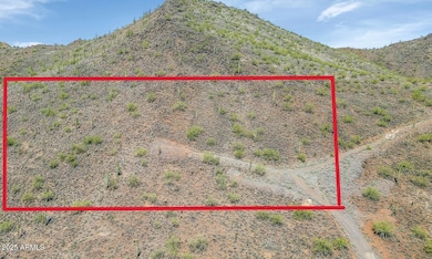 18XX W Sentinel Rock Rd-large-001-008-18
