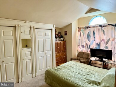 12 Kern Dr, Perkasie, PA 18944 - photo 4