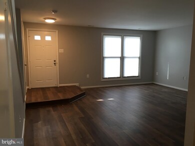 10397 Dylan Place unit 29, Manassas, VA 20109 - photo 2