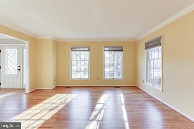 6908 Newberry Dr, Columbia, MD 21044 - photo 6