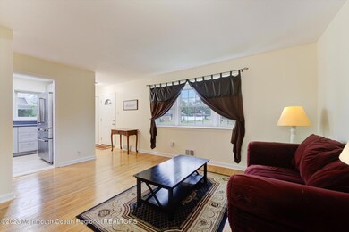 03-Living Room