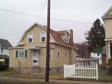 709 Lexington Ave, Warren, PA 16365 - photo 2