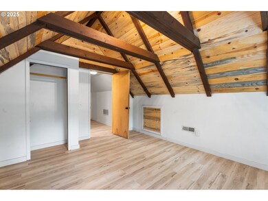 32005 Scappoose Vernonia Hwy, Scappoose, OR 97056 - photo 5