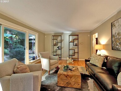 138 NE Stafford St, Portland, OR 97211 - photo 3